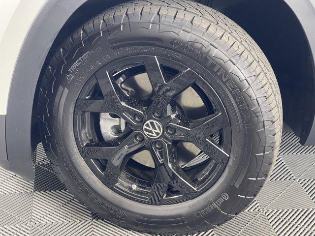 new 2025 Volkswagen Atlas car, priced at $45,309