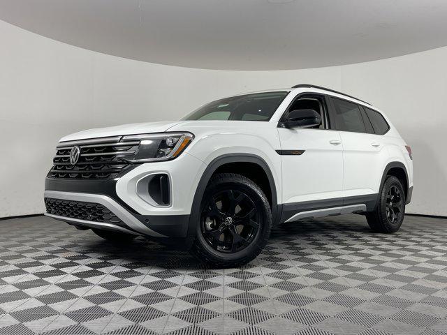 new 2025 Volkswagen Atlas car, priced at $45,309
