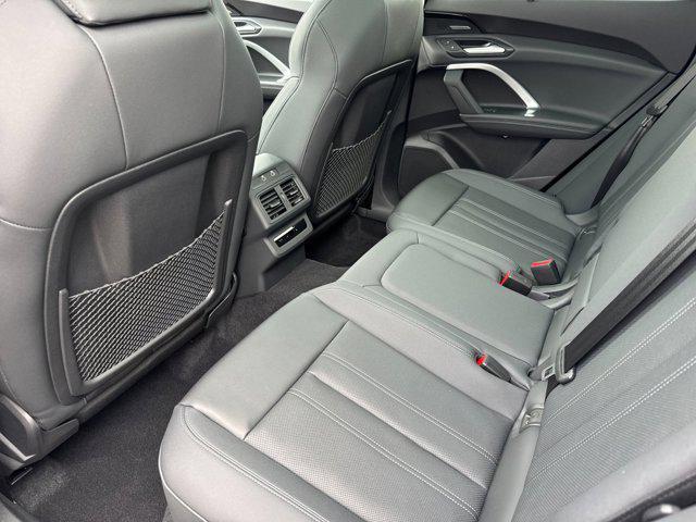 new 2025 Audi Q5 car, priced at $61,390