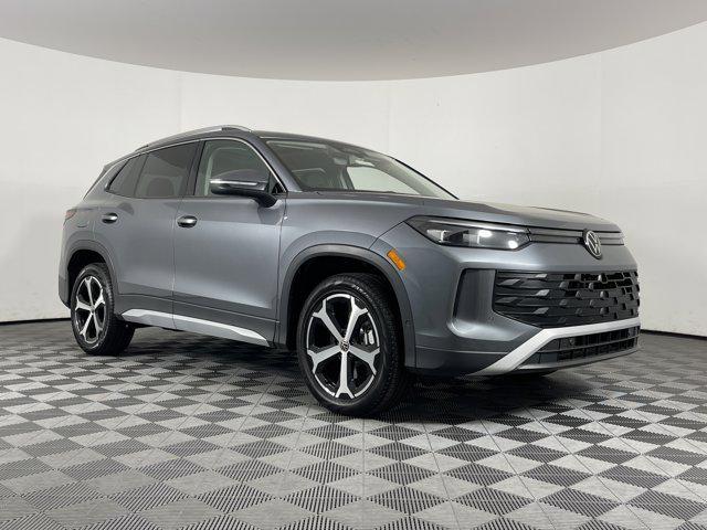 new 2025 Volkswagen Tiguan car, priced at $34,157