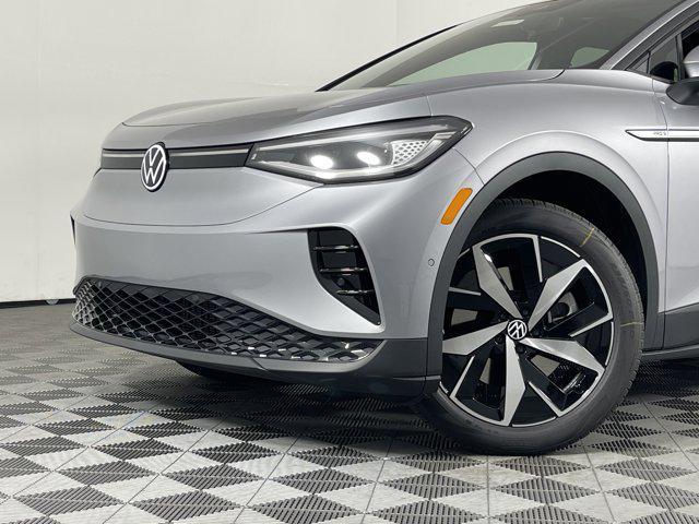 new 2025 Volkswagen ID.4 car, priced at $52,681