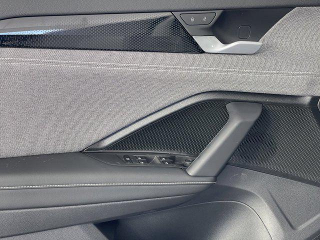 new 2025 Volkswagen Tiguan car, priced at $28,537