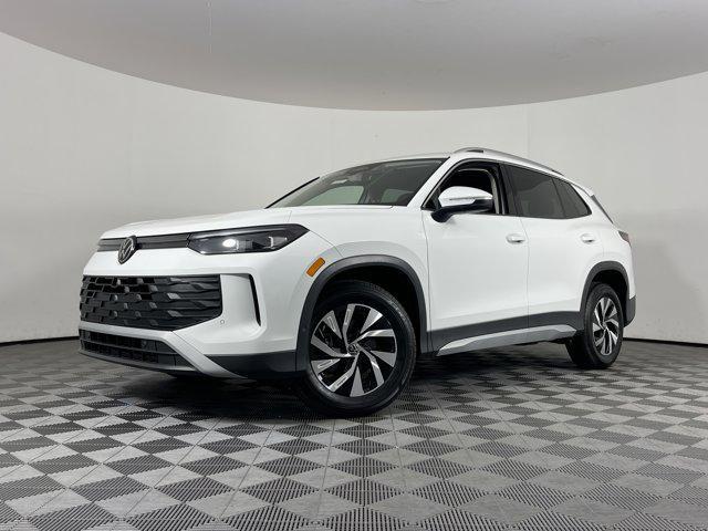 new 2025 Volkswagen Tiguan car, priced at $29,649