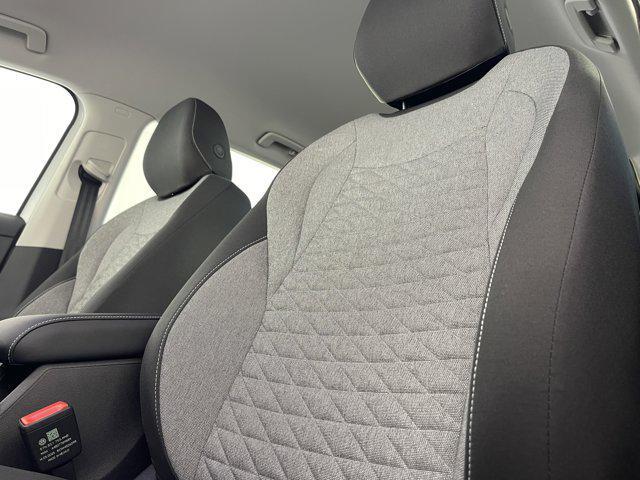 new 2025 Volkswagen Tiguan car, priced at $31,520