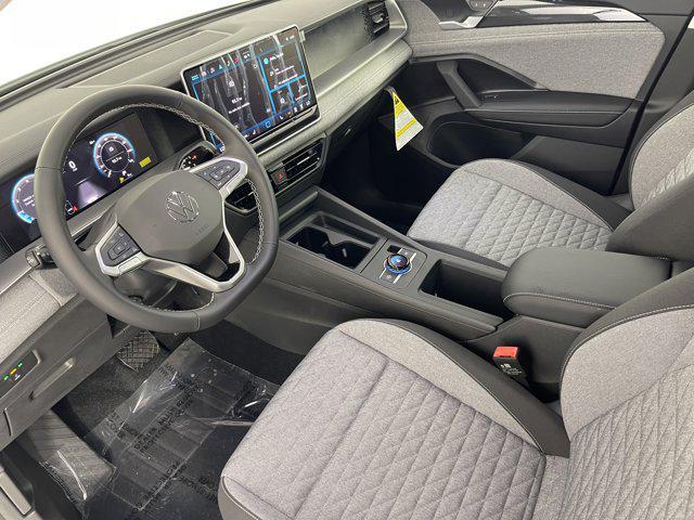 new 2025 Volkswagen Tiguan car, priced at $31,520