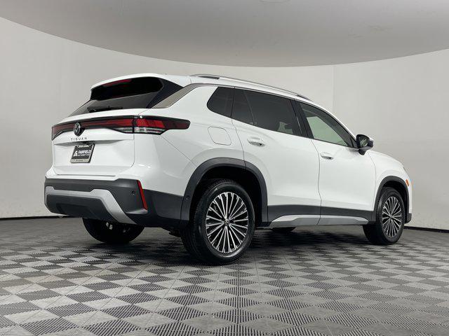 new 2025 Volkswagen Tiguan car, priced at $31,520