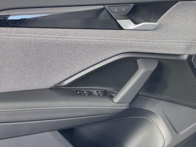 new 2025 Volkswagen Tiguan car, priced at $31,520