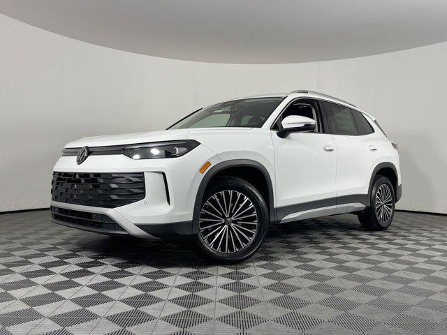 new 2025 Volkswagen Tiguan car, priced at $31,520