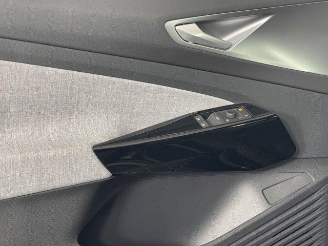 new 2025 Volkswagen ID.4 car, priced at $47,176