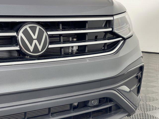 new 2024 Volkswagen Tiguan car, priced at $33,711