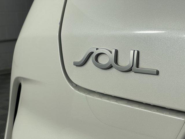 used 2022 Kia Soul car, priced at $17,988