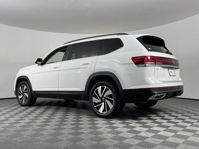 new 2024 Volkswagen Atlas car, priced at $40,628