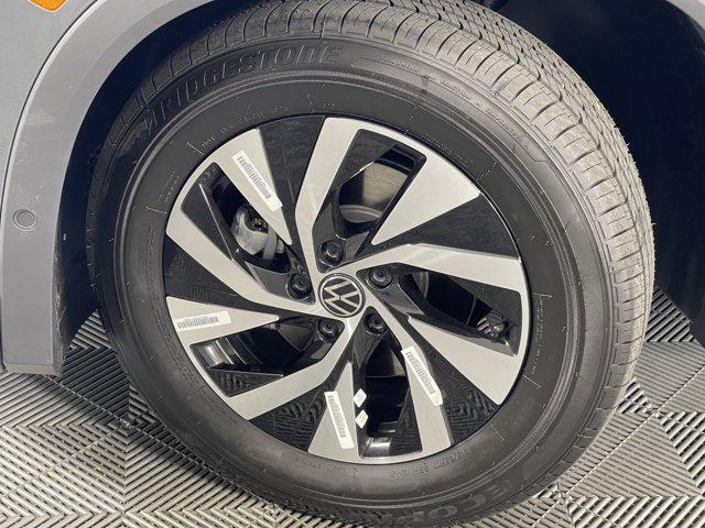 new 2025 Volkswagen Tiguan car, priced at $31,220