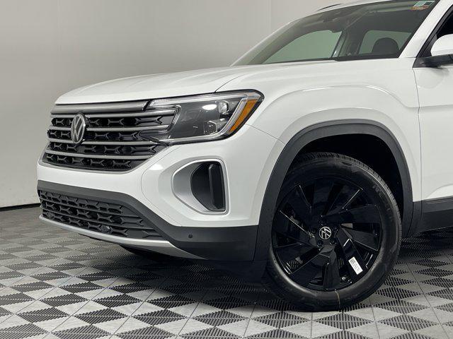 new 2025 Volkswagen Atlas car, priced at $44,641
