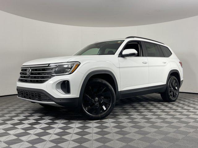 new 2025 Volkswagen Atlas car, priced at $44,641