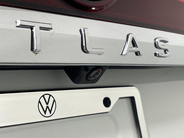 new 2025 Volkswagen Atlas car, priced at $44,641