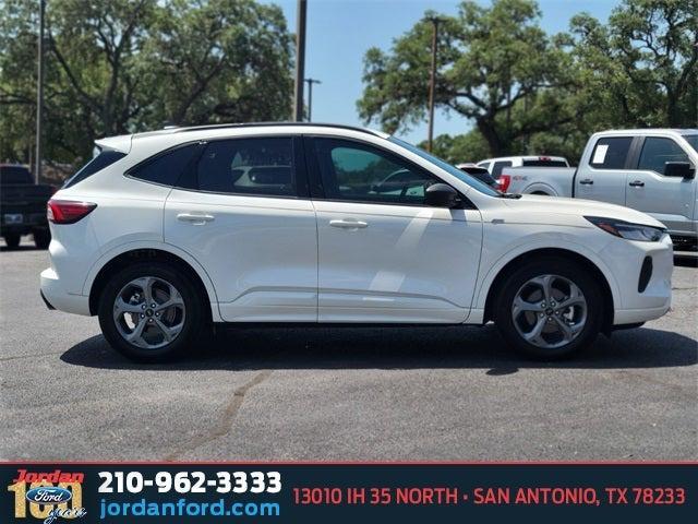 used 2024 Ford Escape car, priced at $26,999
