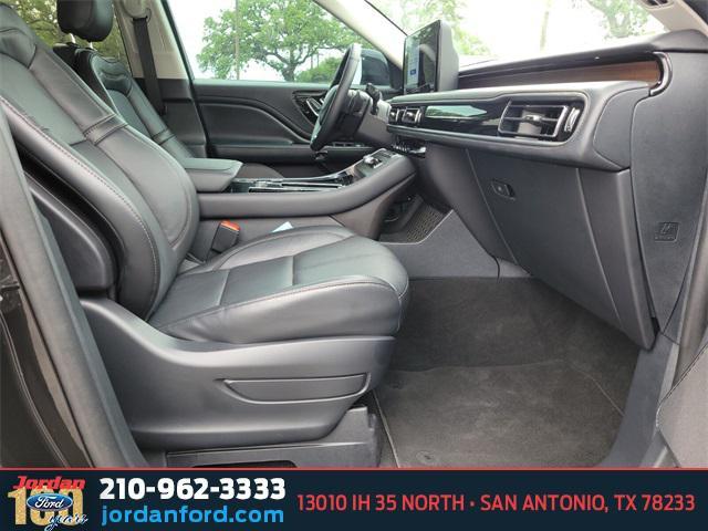 used 2025 Lincoln Aviator car, priced at $64,151