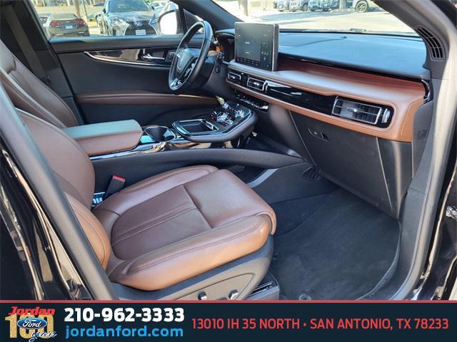 used 2023 Lincoln Nautilus car, priced at $36,336