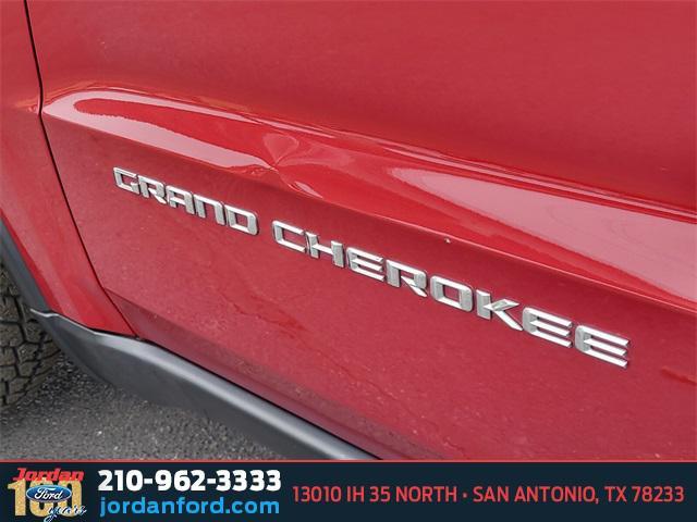 used 2014 Jeep Grand Cherokee car, priced at $10,899