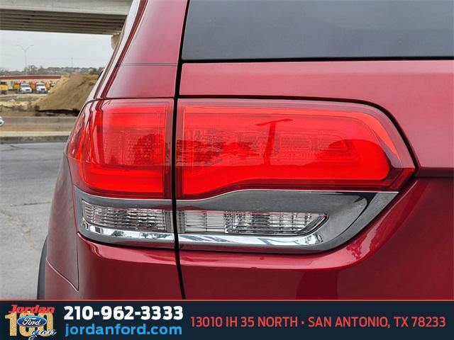 used 2014 Jeep Grand Cherokee car, priced at $10,899