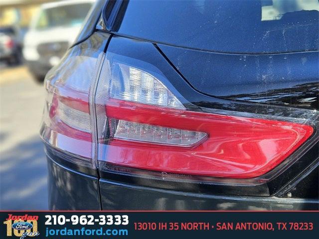 used 2022 Ford Edge car, priced at $30,057