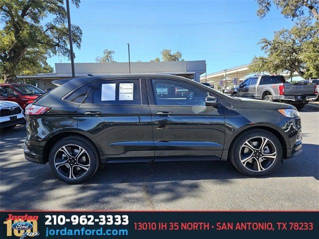 used 2022 Ford Edge car, priced at $30,057