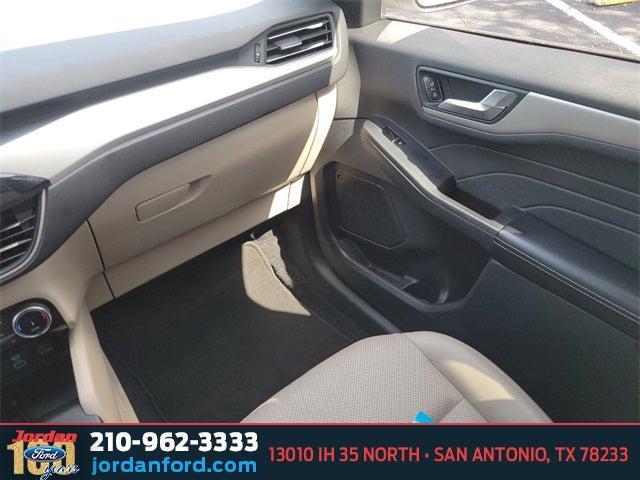 used 2022 Ford Escape car, priced at $22,011