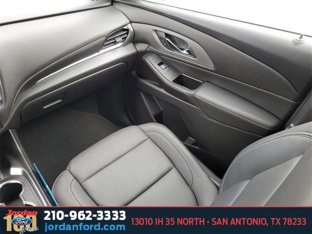 used 2023 Chevrolet Traverse car, priced at $34,090