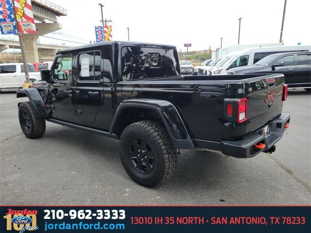 used 2022 Jeep Gladiator car, priced at $40,513