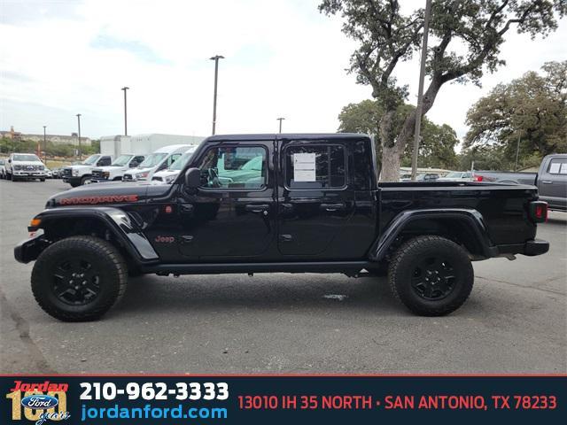 used 2022 Jeep Gladiator car, priced at $40,513