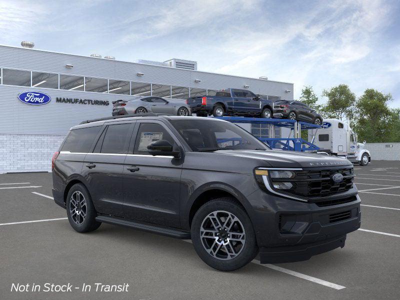 new 2025 Ford Expedition car, priced at $68,320