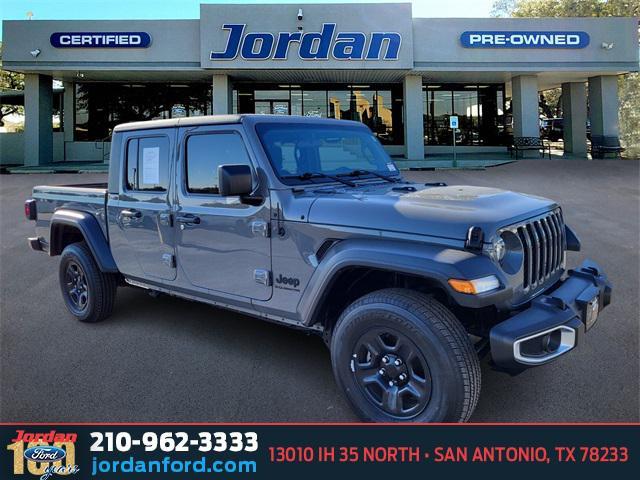 used 2023 Jeep Gladiator car, priced at $32,636