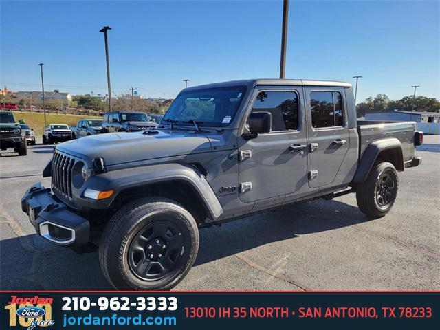 used 2023 Jeep Gladiator car, priced at $32,636