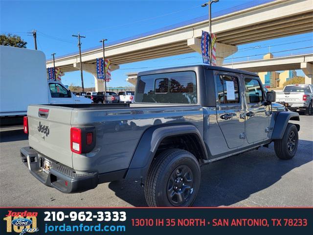 used 2023 Jeep Gladiator car, priced at $32,636