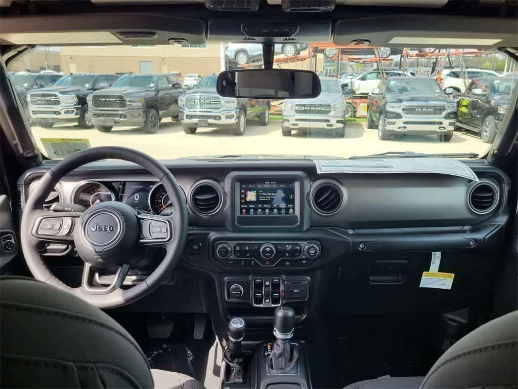 used 2023 Jeep Gladiator car, priced at $37,978
