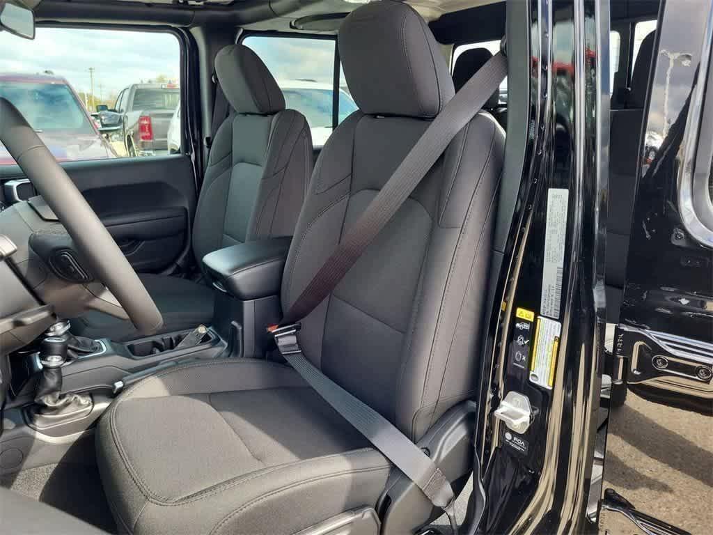 used 2023 Jeep Gladiator car, priced at $37,978