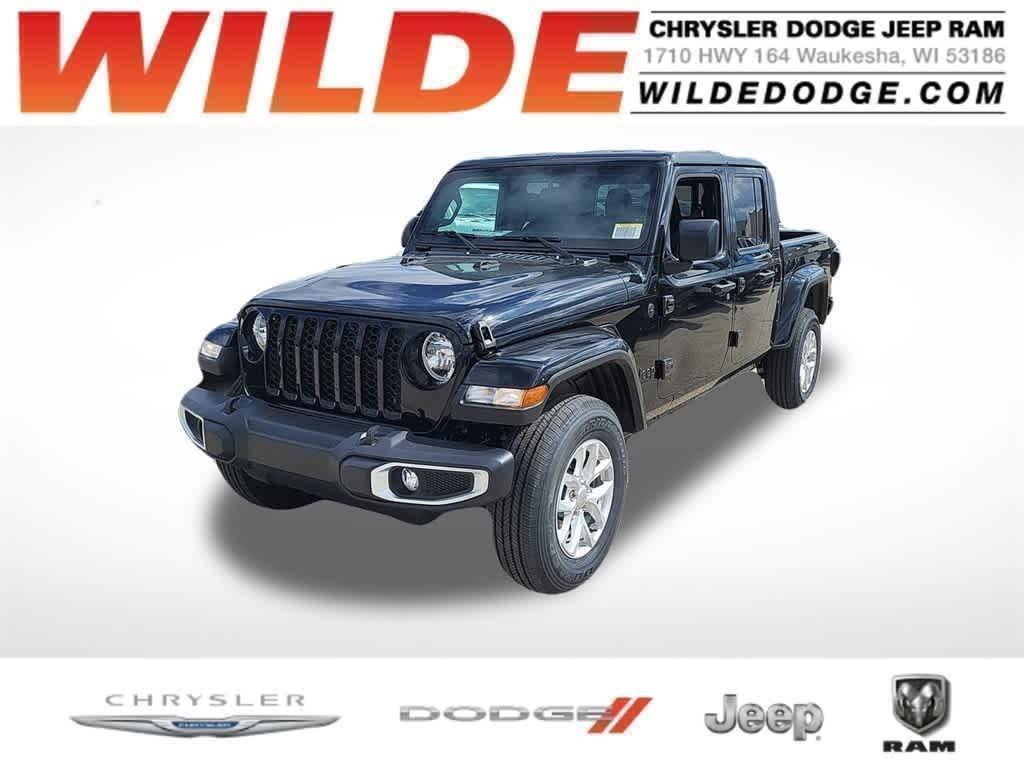 used 2023 Jeep Gladiator car, priced at $36,999
