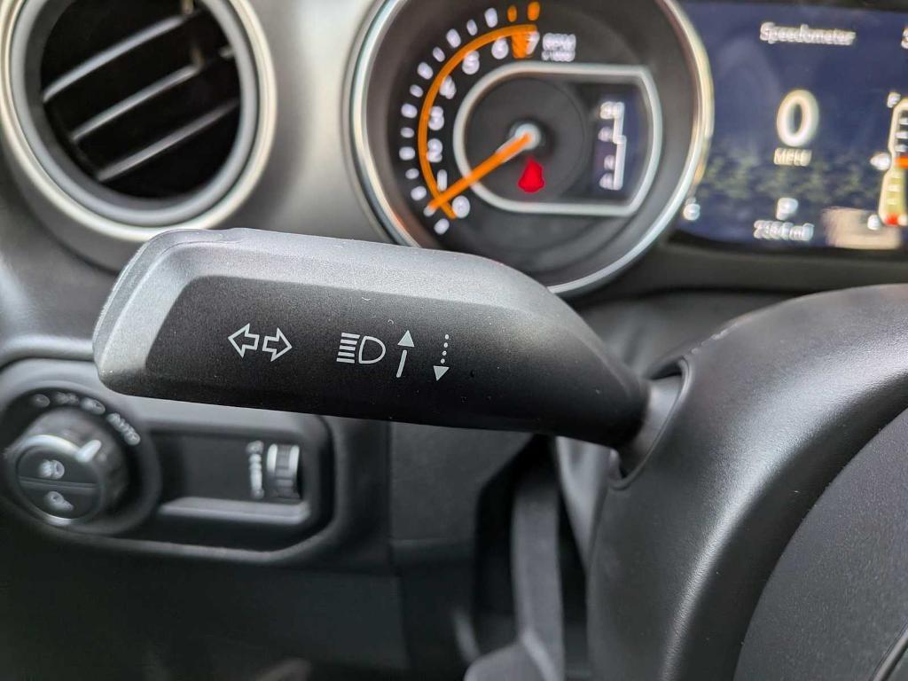 used 2023 Jeep Gladiator car, priced at $34,667