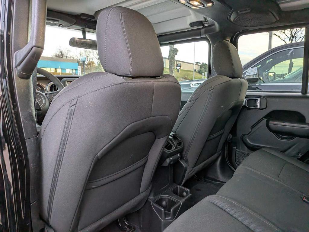 used 2023 Jeep Gladiator car, priced at $34,667