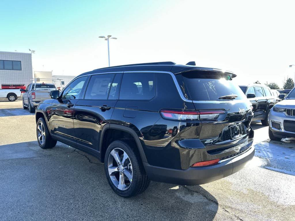 new 2025 Jeep Grand Cherokee L car, priced at $48,699