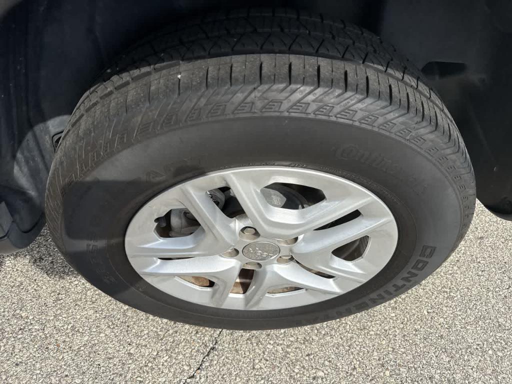used 2017 Jeep Compass car, priced at $12,996