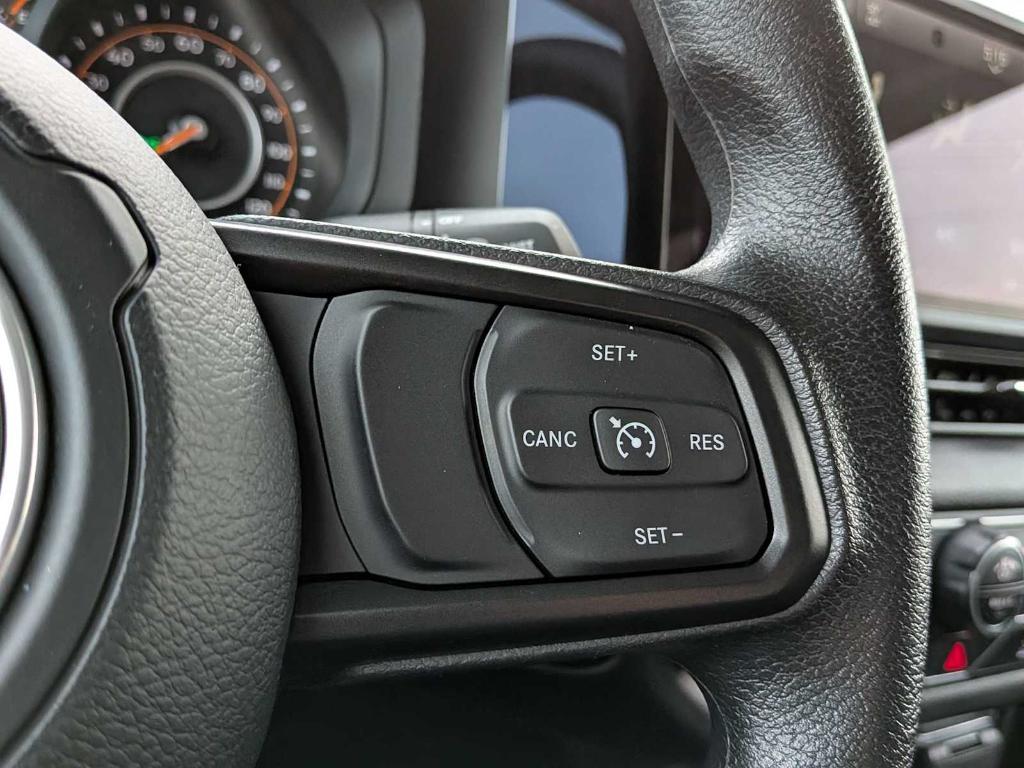 used 2024 Jeep Gladiator car, priced at $37,786