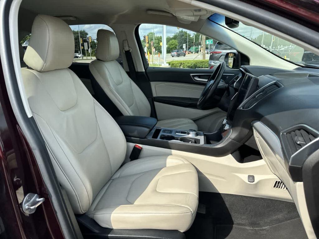 used 2021 Ford Edge car, priced at $13,899