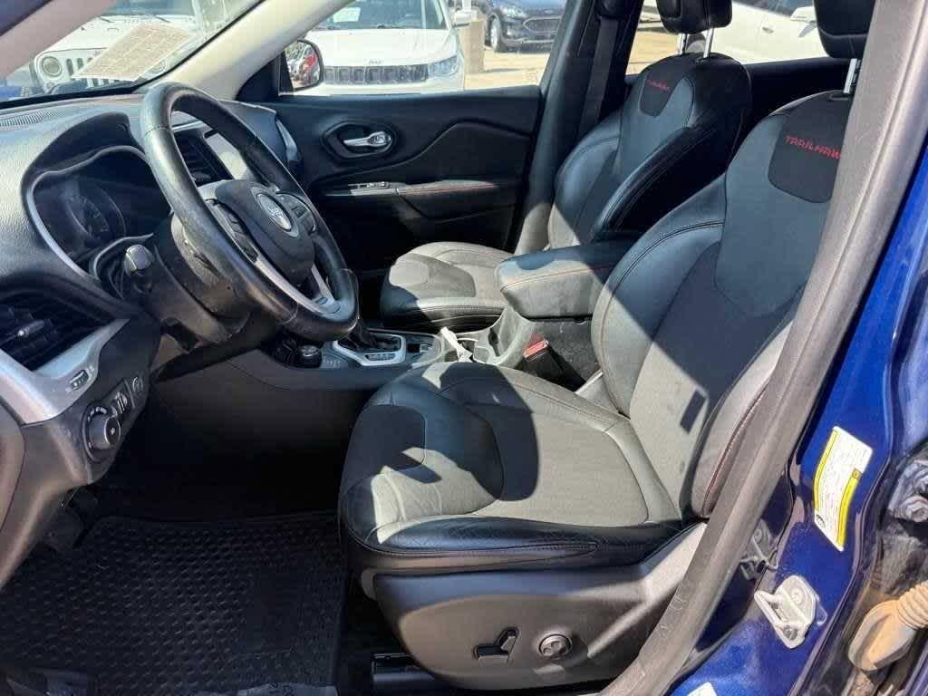 used 2015 Jeep Cherokee car, priced at $13,316