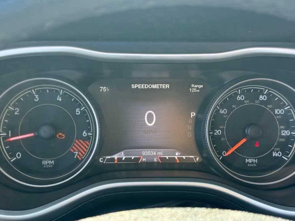 used 2015 Jeep Cherokee car, priced at $13,316