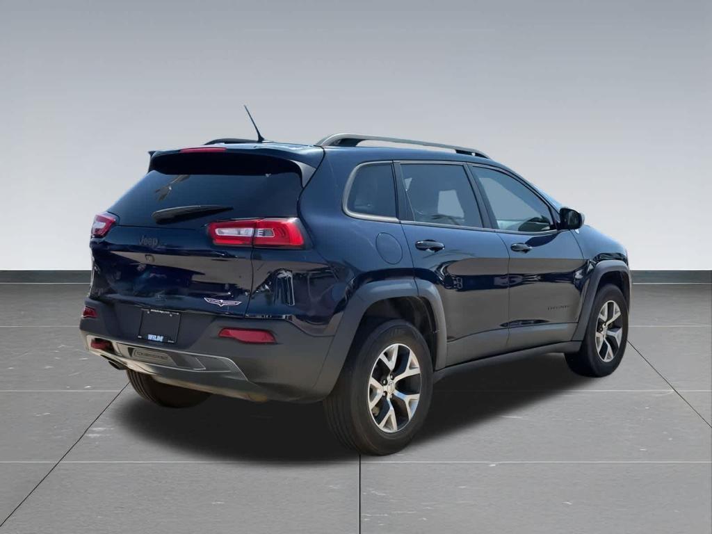 used 2015 Jeep Cherokee car, priced at $13,316