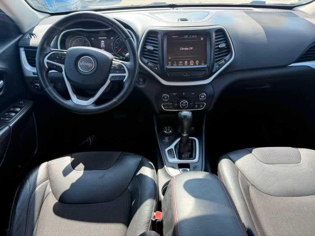 used 2015 Jeep Cherokee car, priced at $13,316