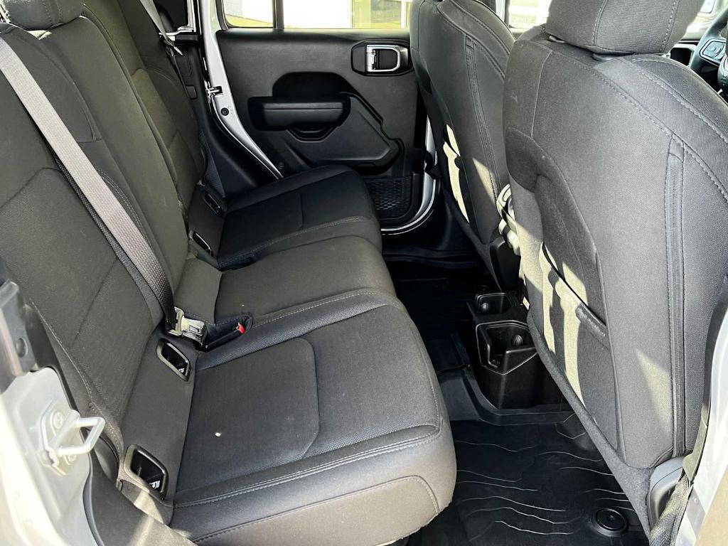 used 2023 Jeep Gladiator car, priced at $33,786