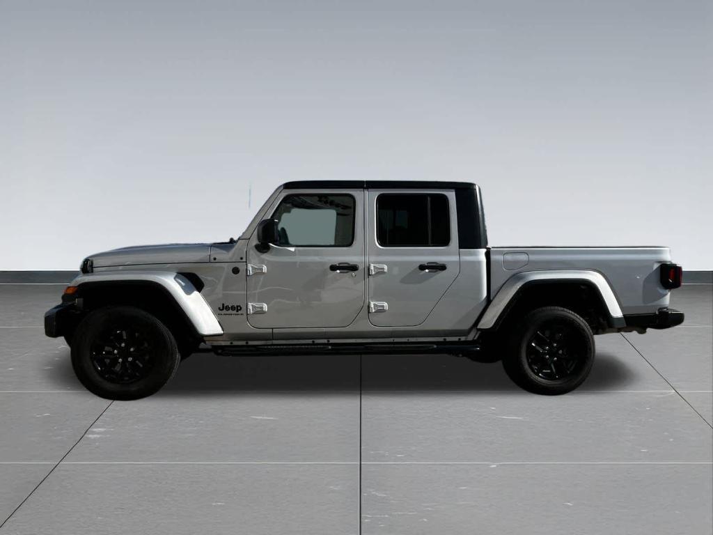 used 2023 Jeep Gladiator car, priced at $33,786